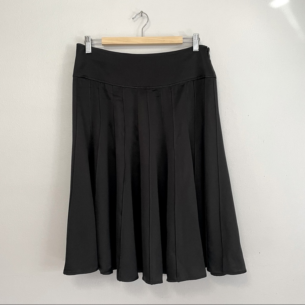 DKNY Black Silk Pleated Mid Length Skirt